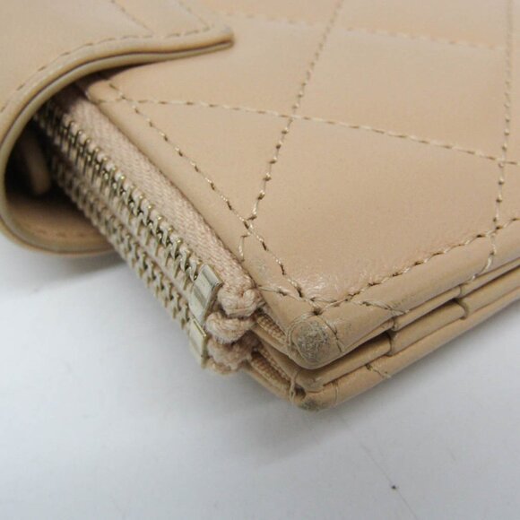 CHANEL Beige Leather Wallet - Picture 12 of 16